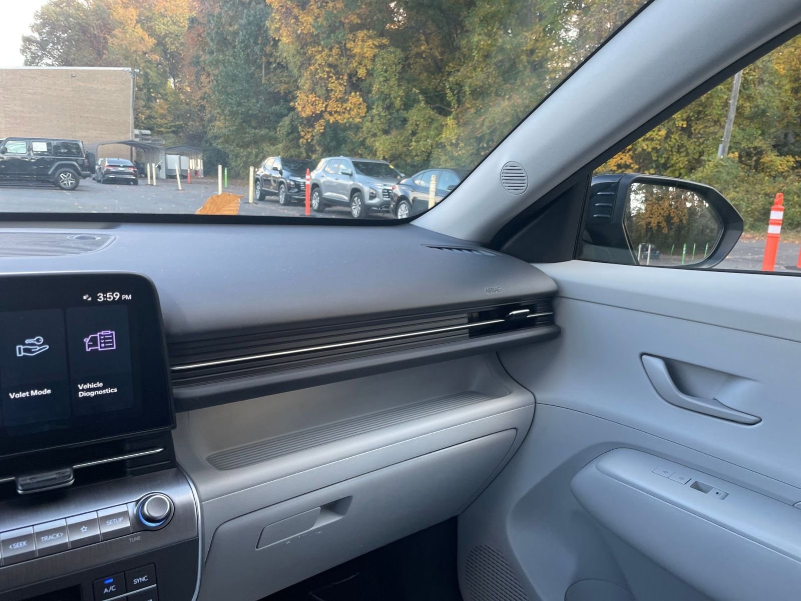 Thumbnail: 2025 Hyundai Kona - 31