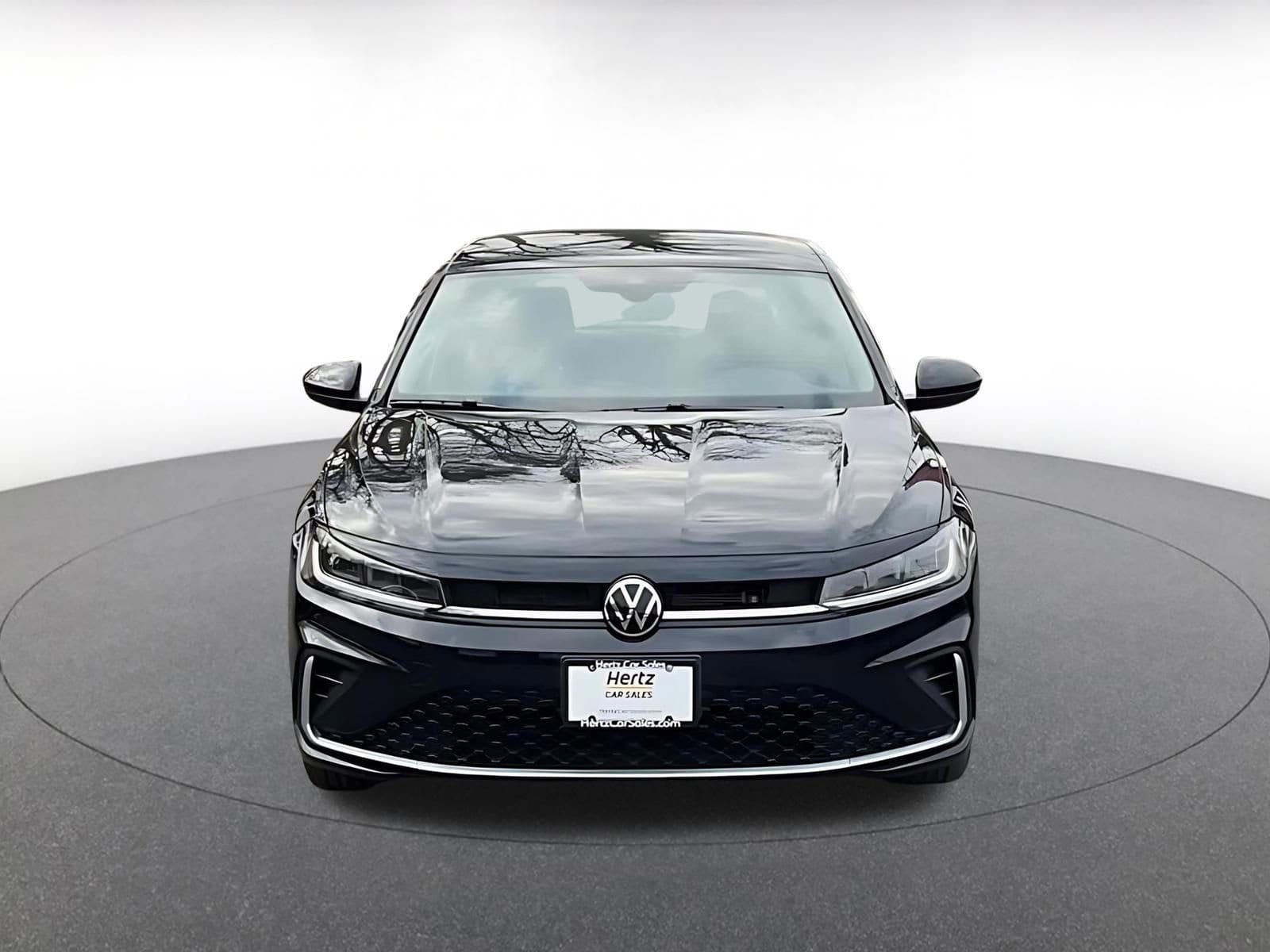 Thumbnail: 2025 Volkswagen Jetta - 4