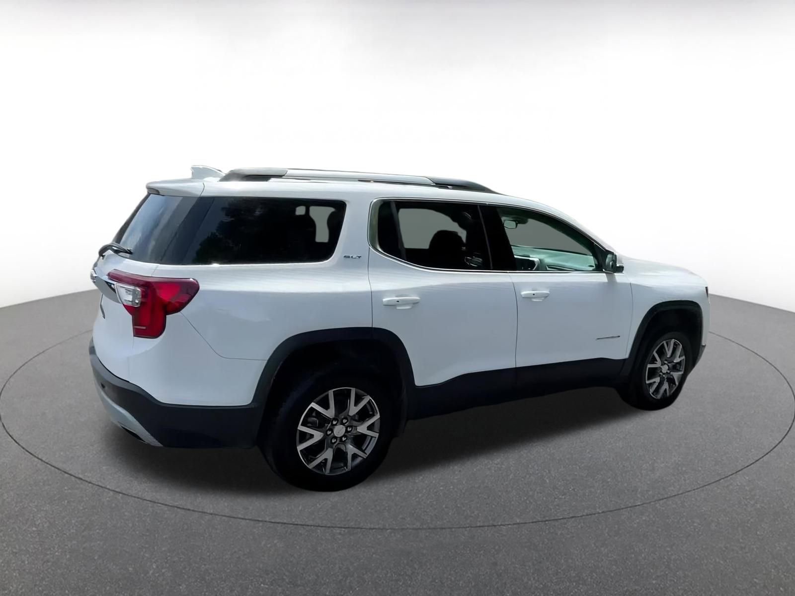 2023 GMC Acadia SLT 15