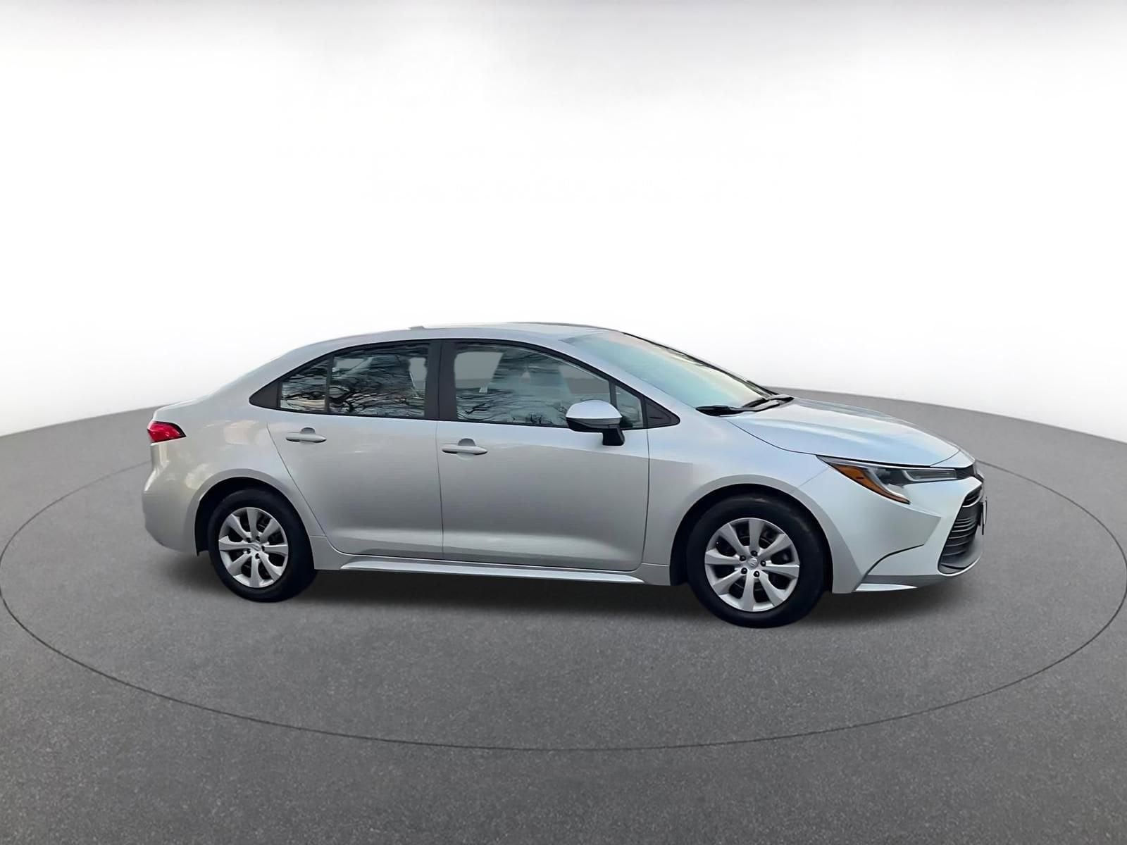 Thumbnail: 2025 Toyota Corolla - 2