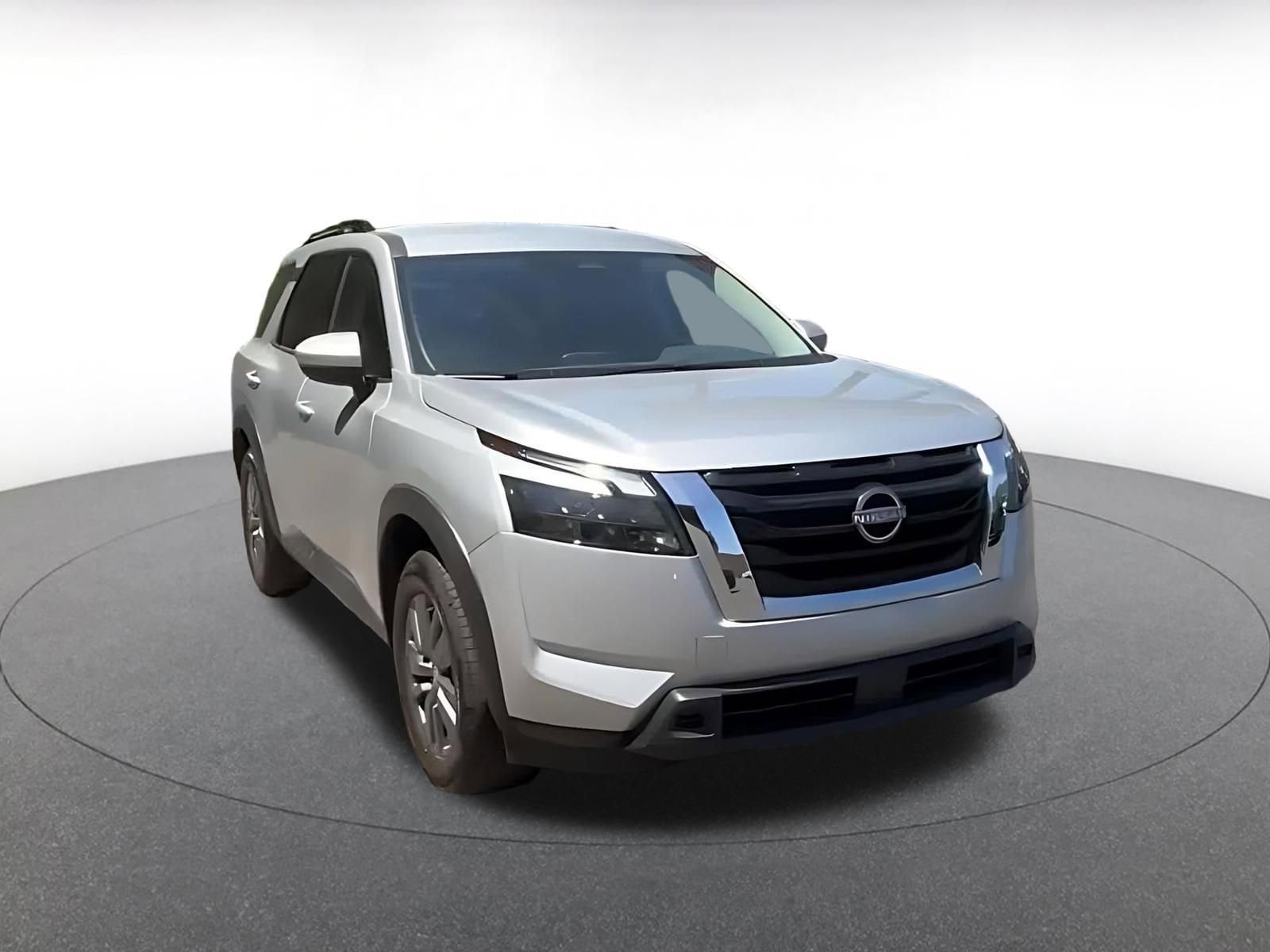 Thumbnail: 2025 Nissan Pathfinder - 3