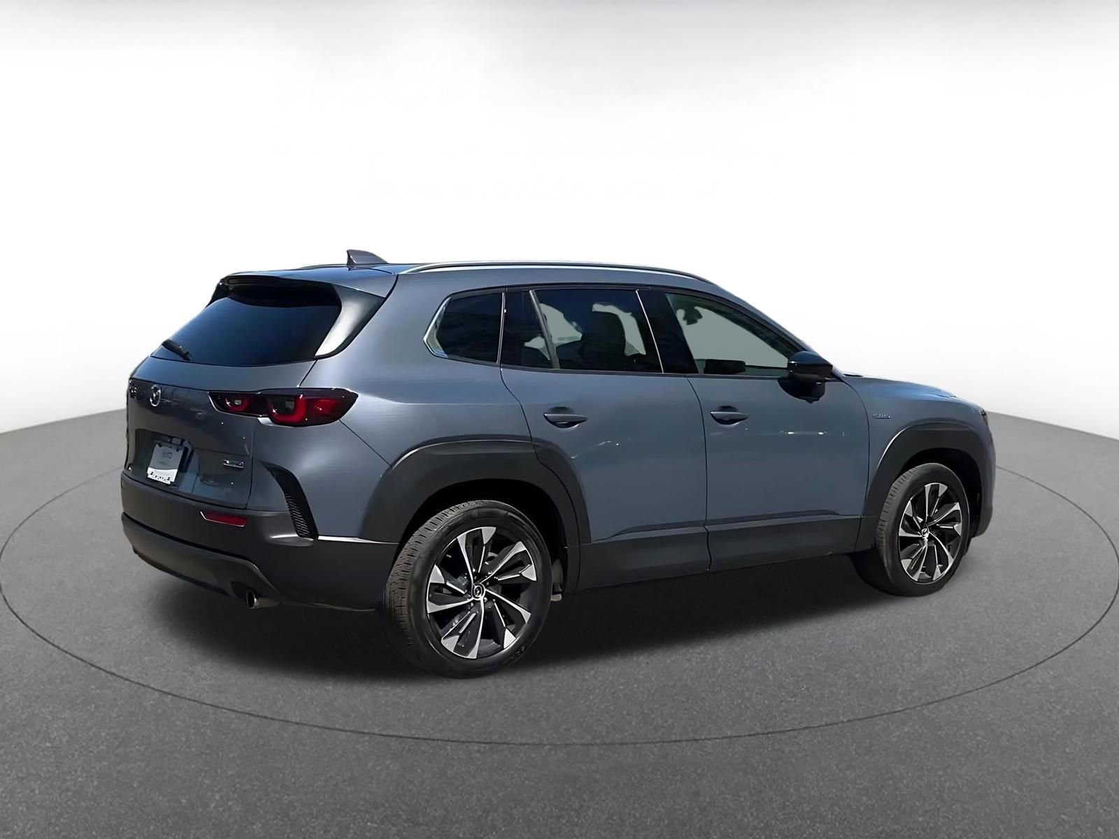 Thumbnail: 2025 Mazda CX-50 - 15