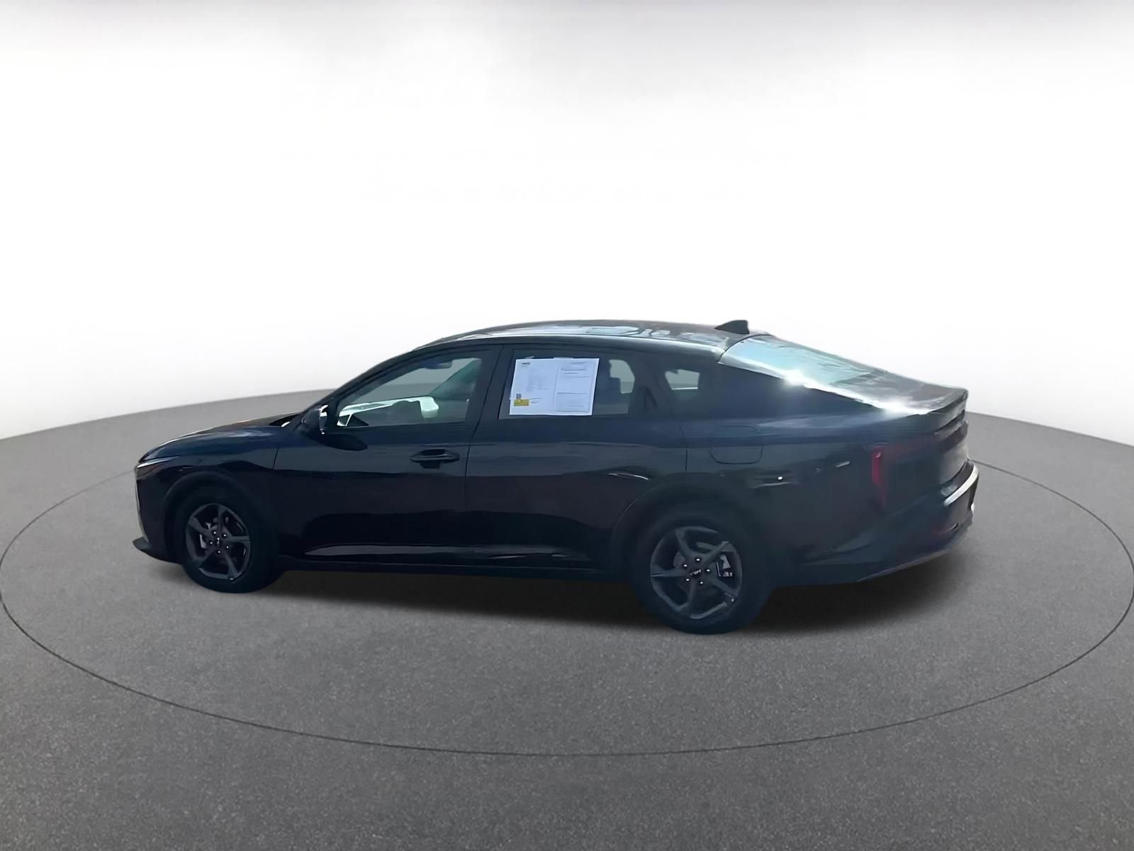 Thumbnail: 2025 Kia K4 - 10