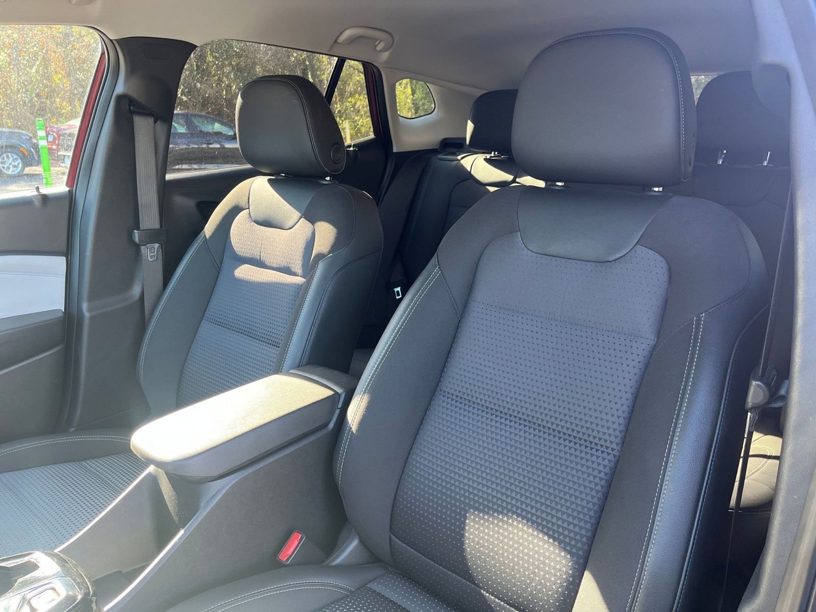 Thumbnail: 2025 Chevrolet Trax - 34