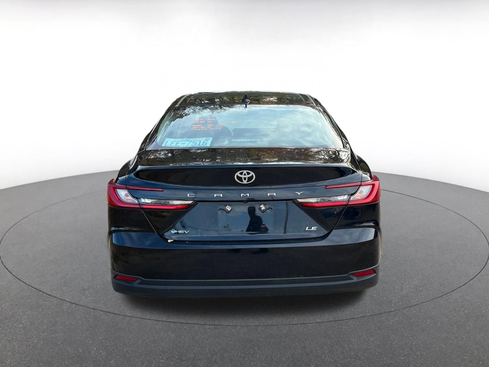 Thumbnail: 2025 Toyota Camry - 11