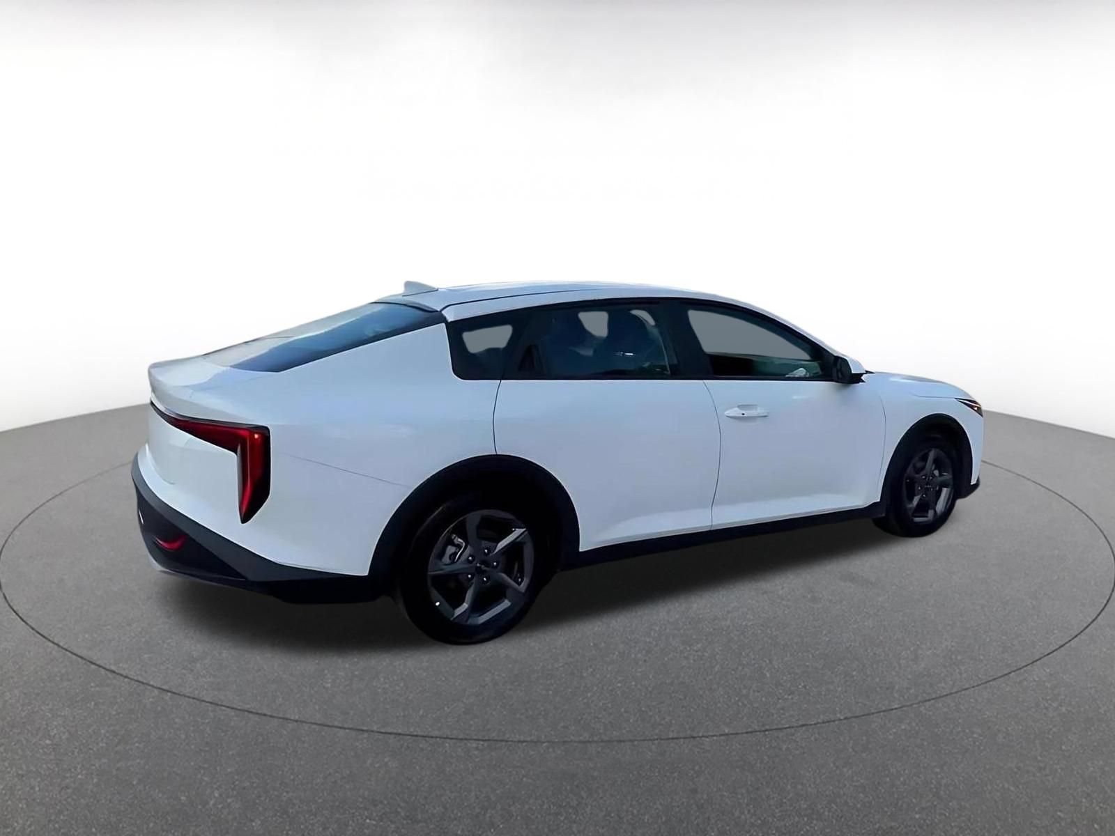Thumbnail: 2025 Kia K4 - 12