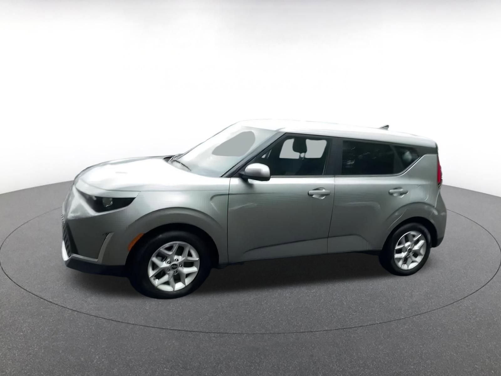 Thumbnail: 2023 Kia Soul - 7