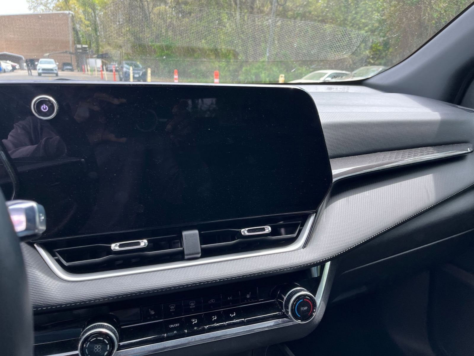 Thumbnail: 2025 Chevrolet Equinox - 17