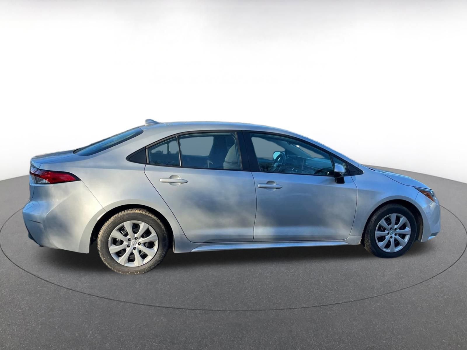 Thumbnail: 2025 Toyota Corolla - 16