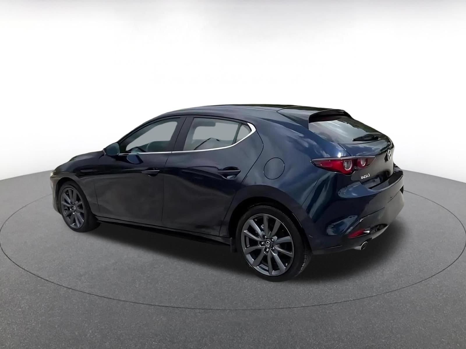 Thumbnail: 2026 Mazda Mazda3 - 9