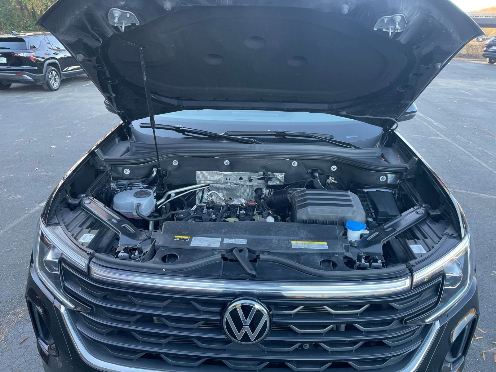 Thumbnail: 2025 Volkswagen Atlas - 28