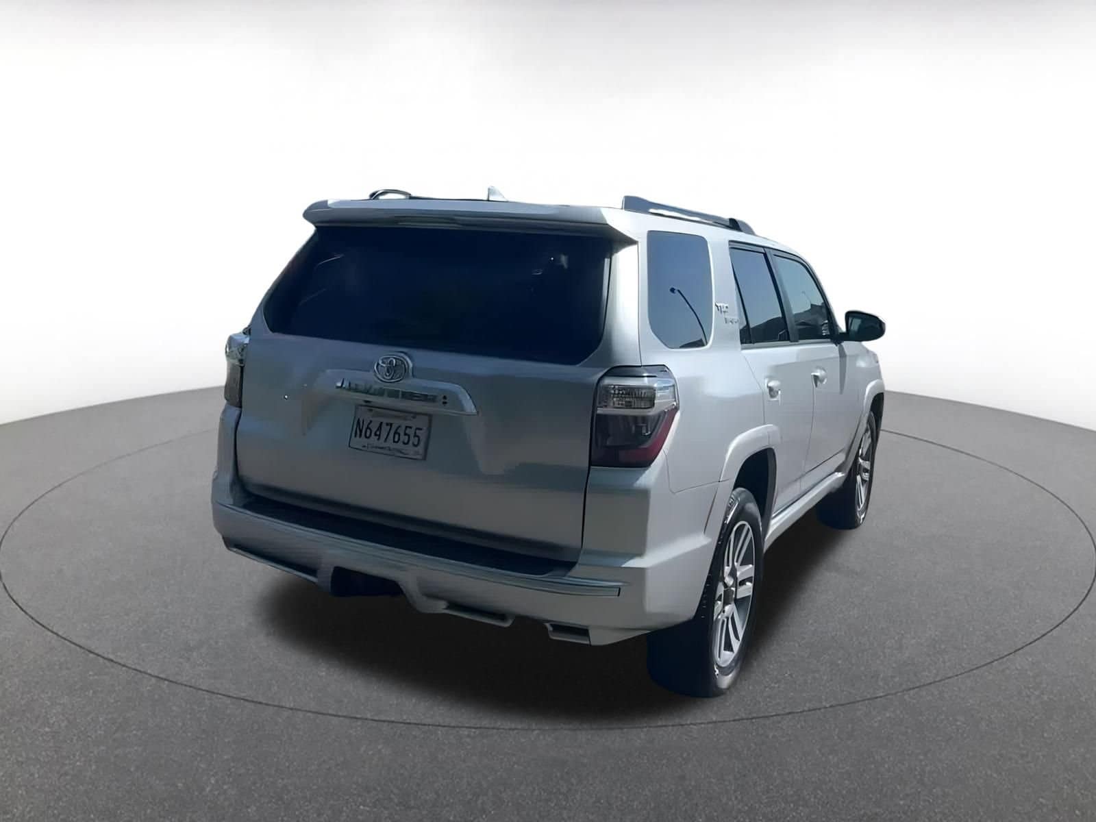 Thumbnail: 2024 Toyota 4Runner - 14