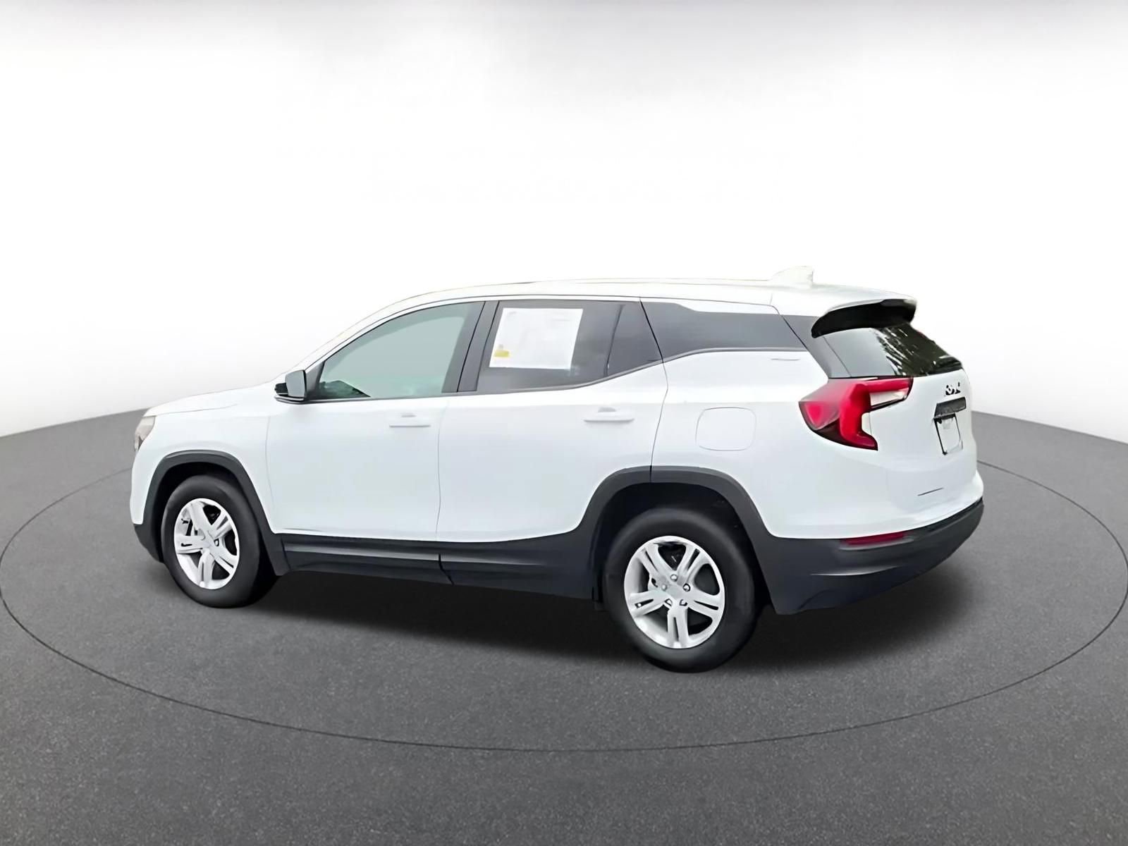Thumbnail: 2024 GMC Terrain - 7