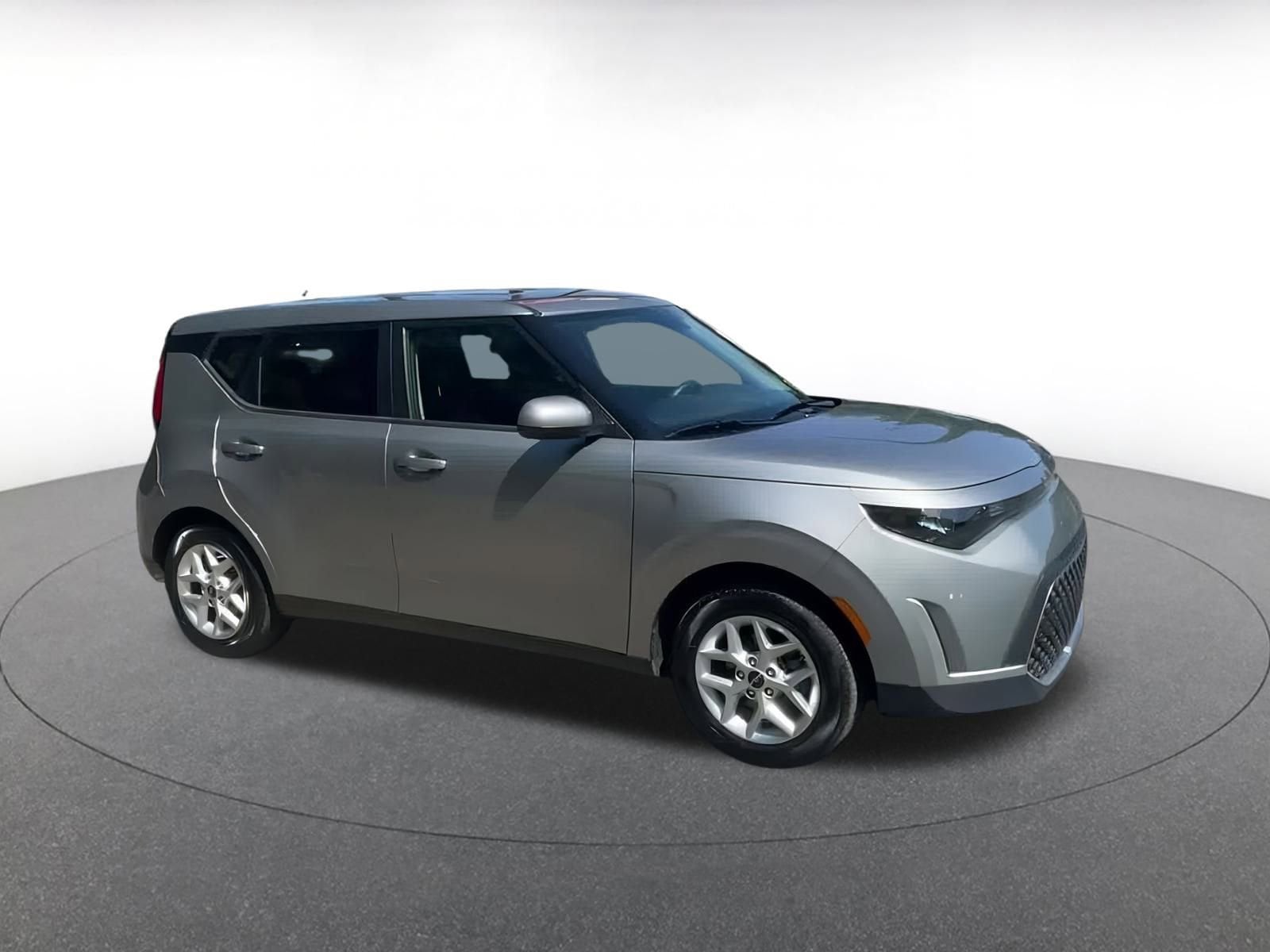 Thumbnail: 2023 Kia Soul - 2