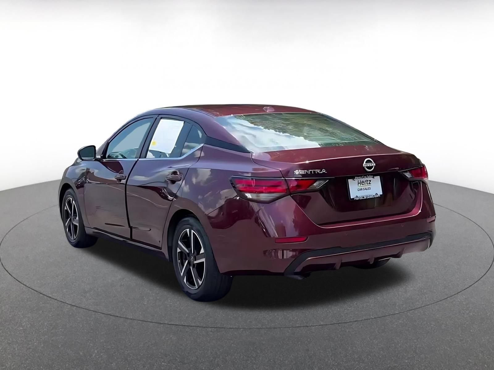 Thumbnail: 2025 Nissan Sentra - 11