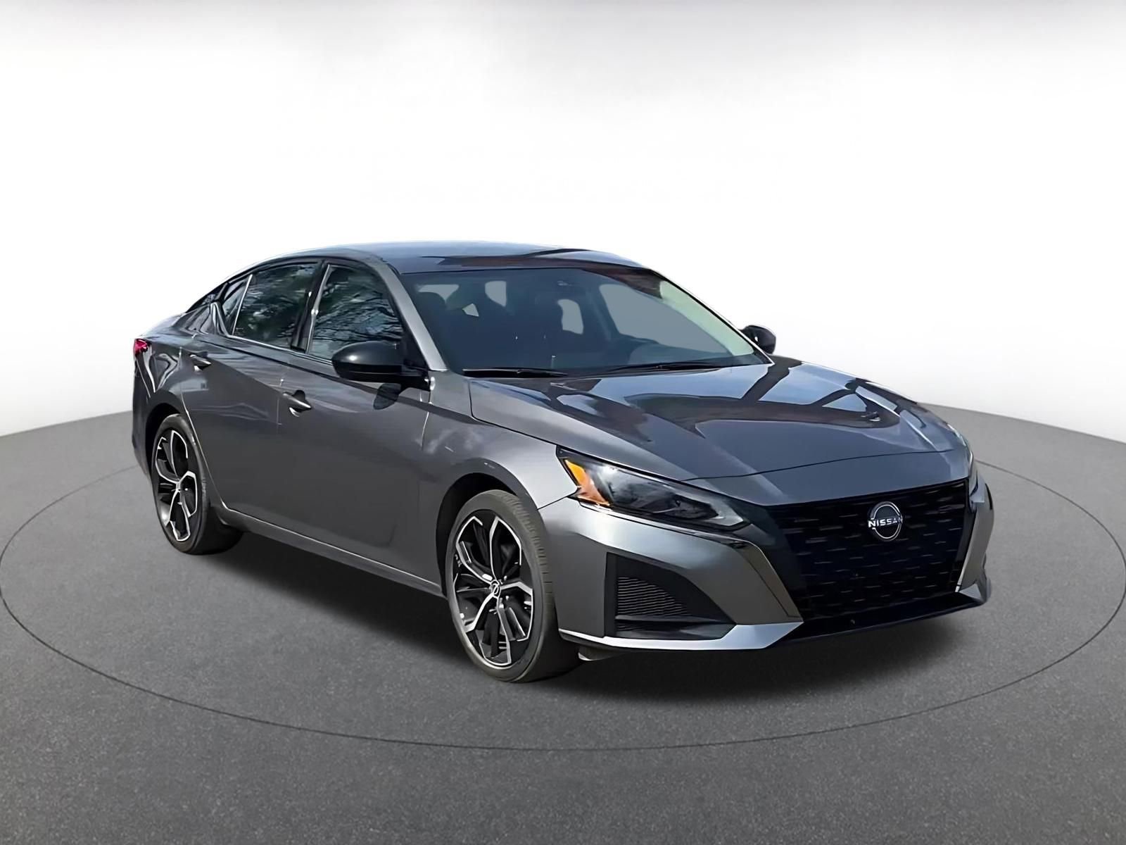 Thumbnail: 2025 Nissan Altima - 3