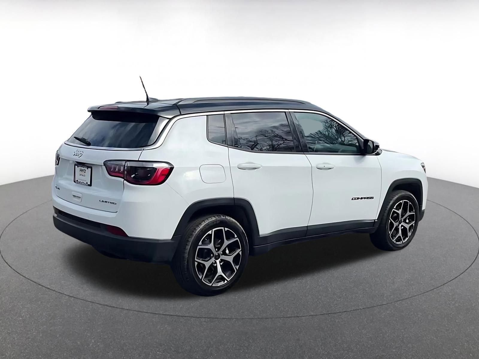 Thumbnail: 2025 Jeep Compass - 14