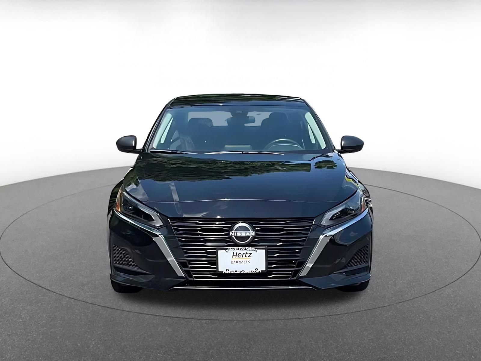 Thumbnail: 2025 Nissan Altima - 4