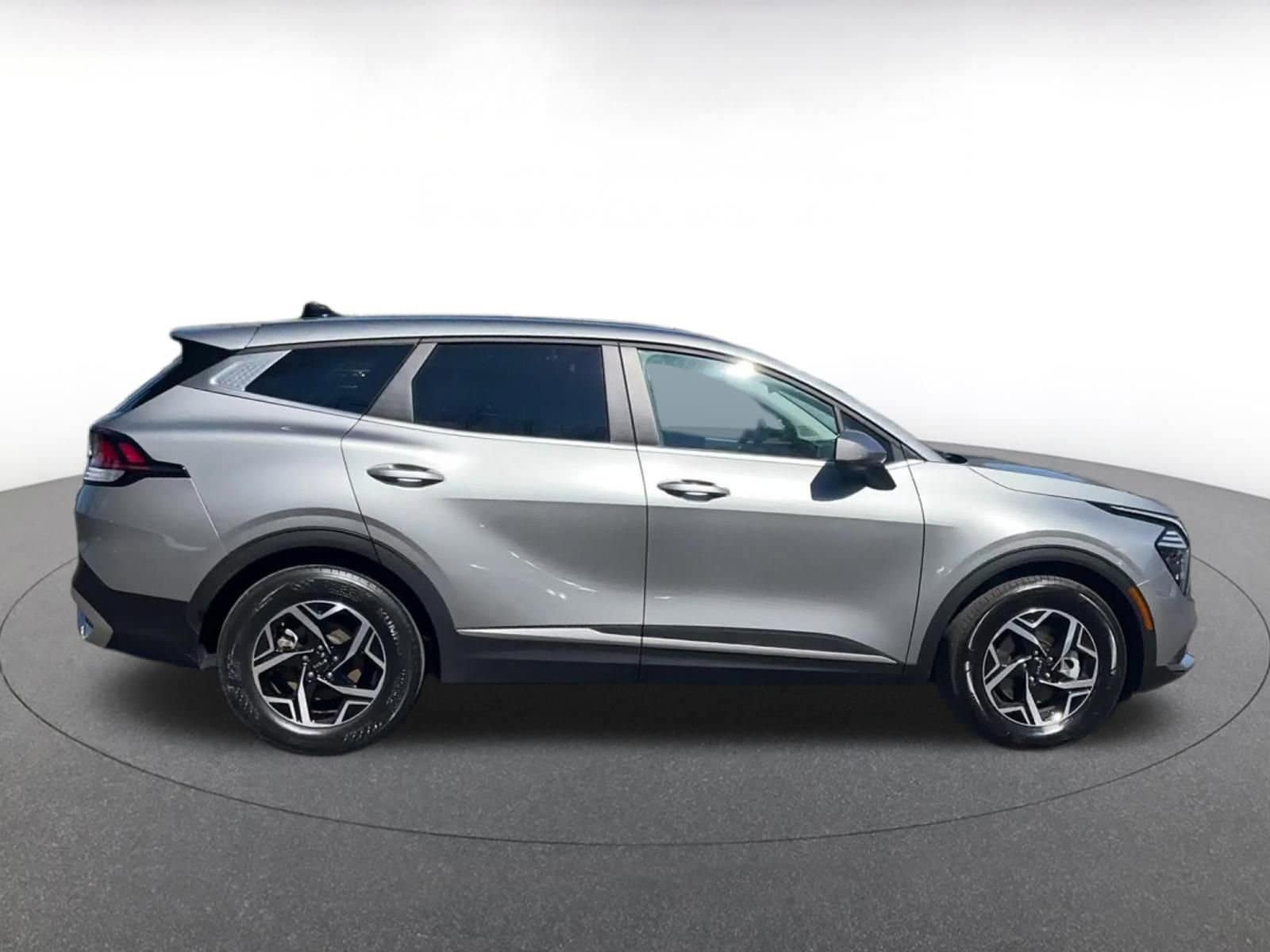 Thumbnail: 2025 Kia Sportage - 15