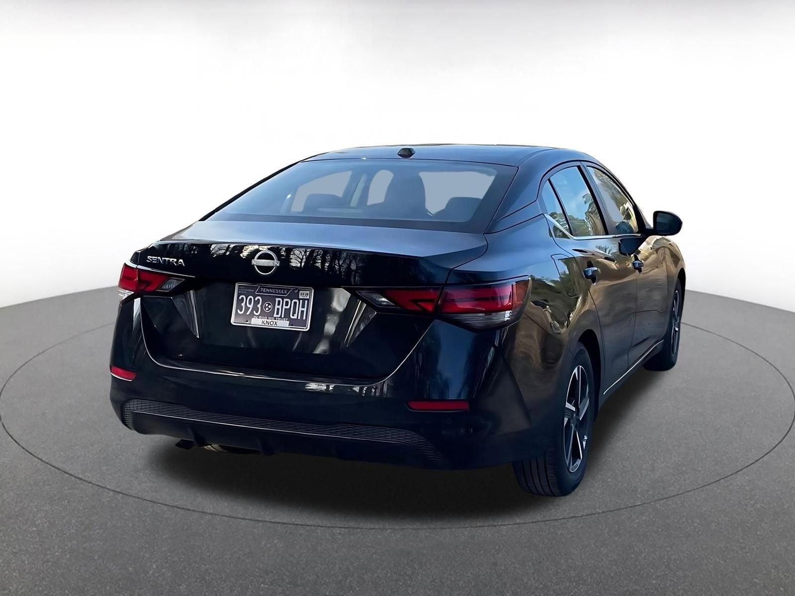 Thumbnail: 2025 Nissan Sentra - 14