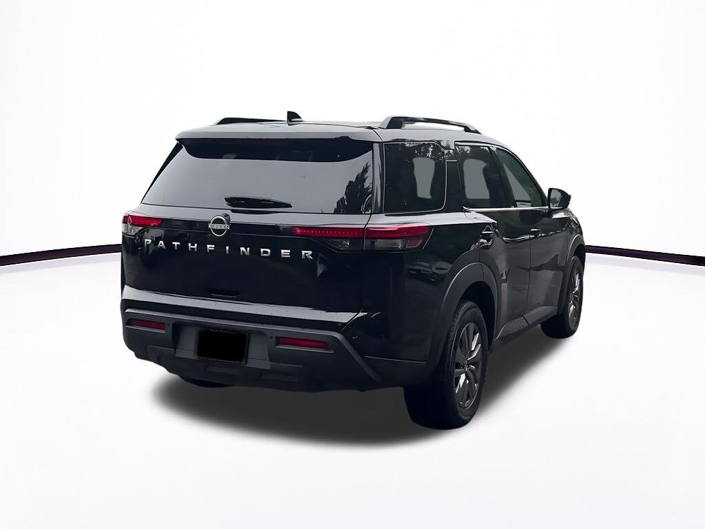 Thumbnail: 2025 Nissan Pathfinder - 15