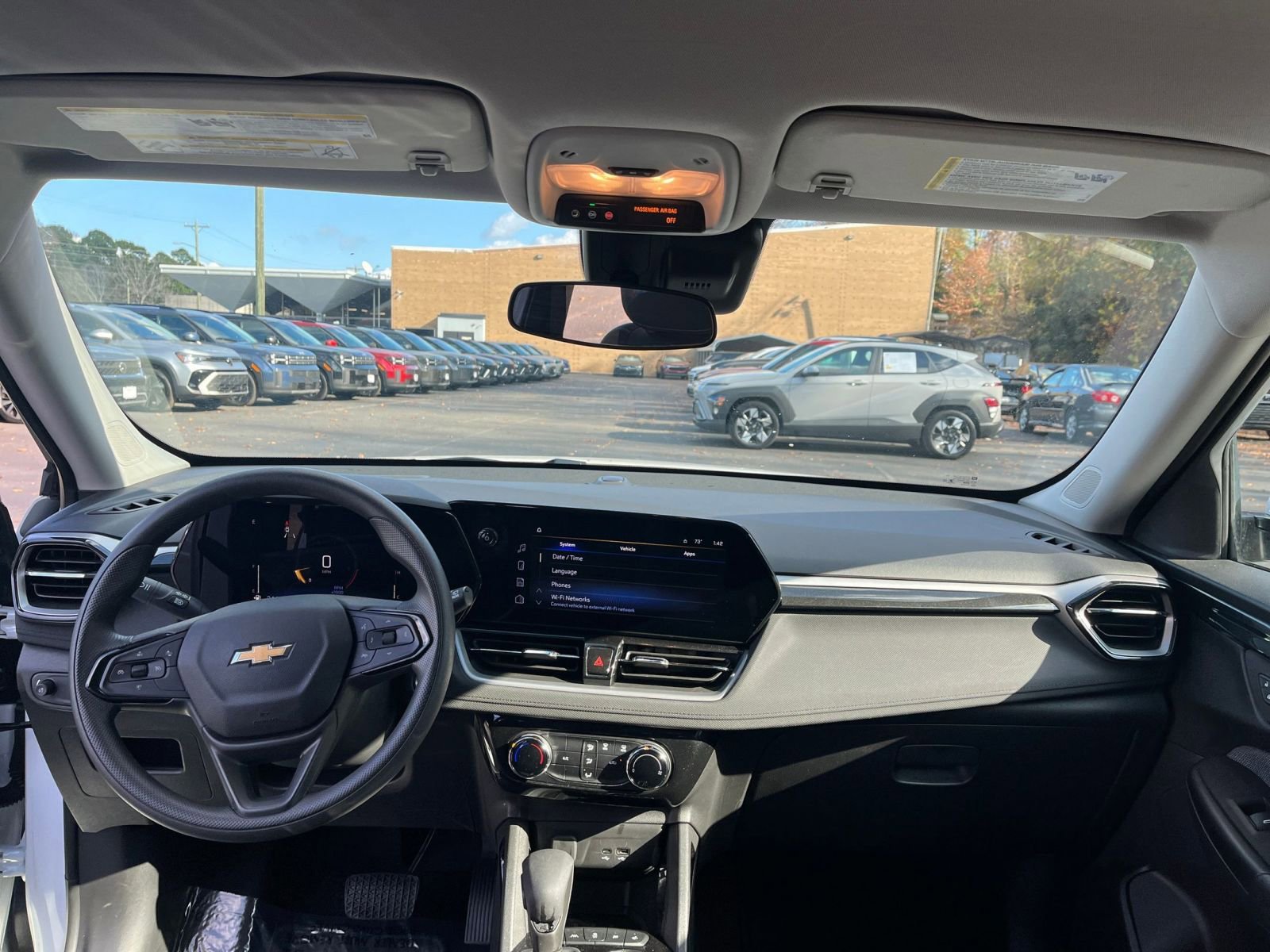 Thumbnail: 2025 Chevrolet TrailBlazer - 29