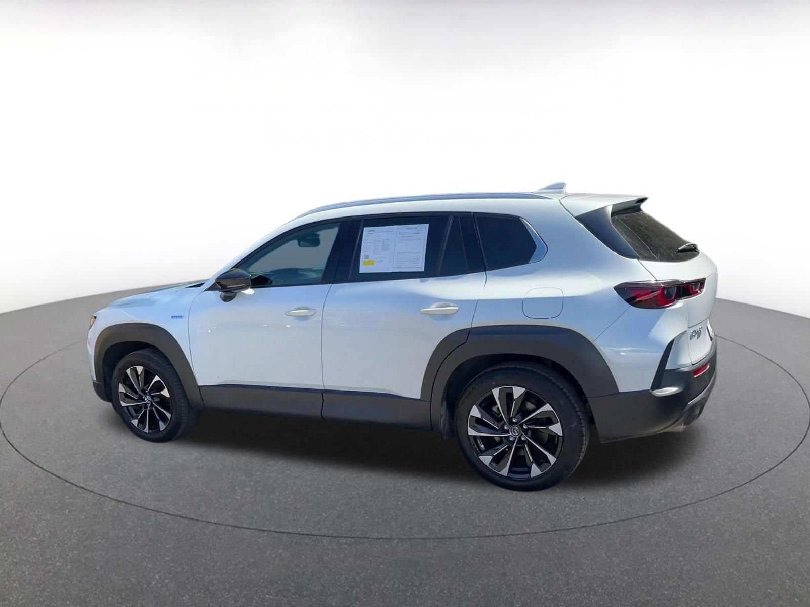 Thumbnail: 2025 Mazda CX-50 - 10