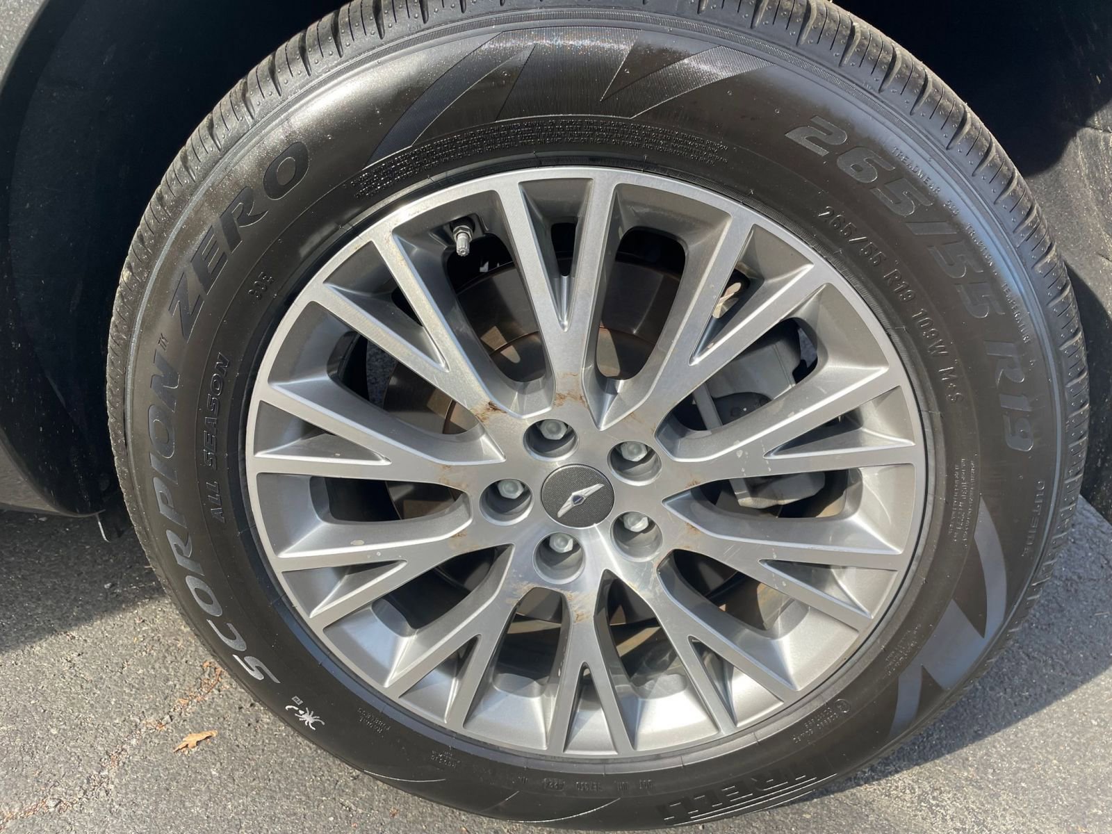 Thumbnail: 2024 Genesis GV80 - 22