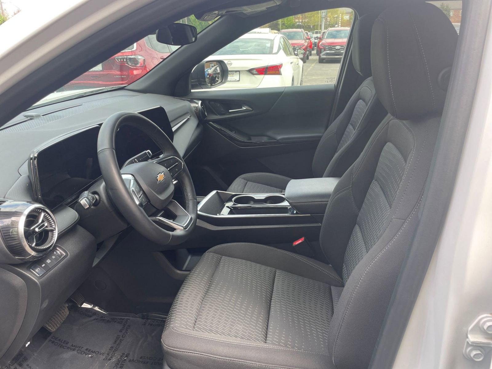 Thumbnail: 2025 Chevrolet Equinox - 25