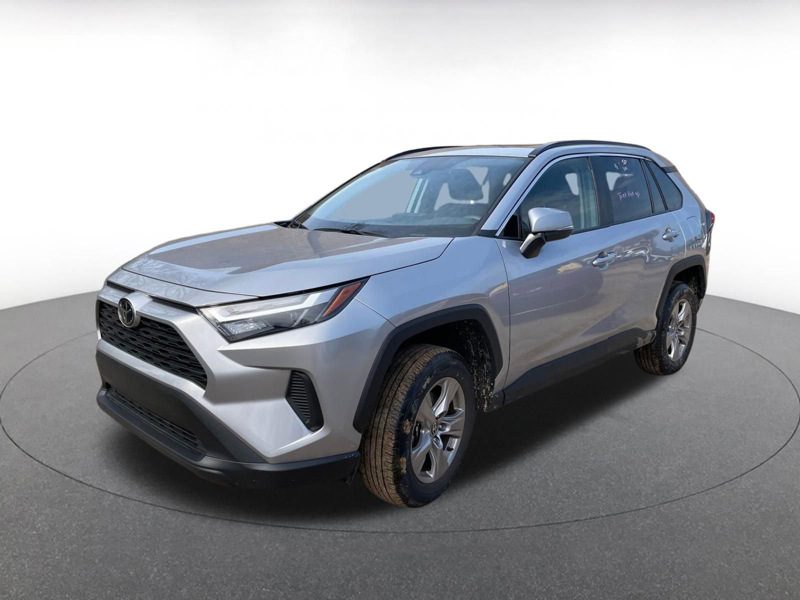 Thumbnail: 2025 Toyota RAV4 - 8