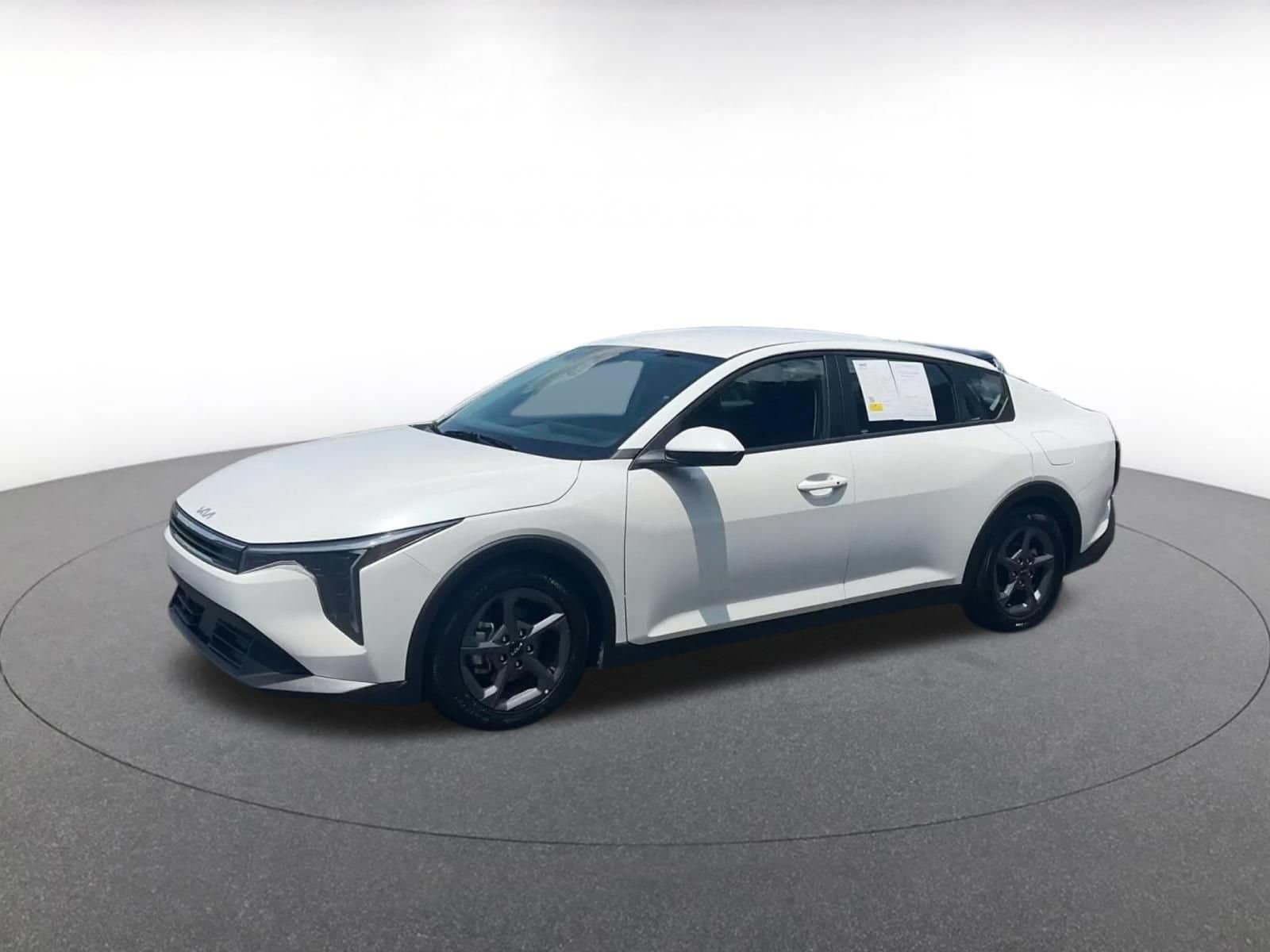 Thumbnail: 2025 Kia K4 - 8