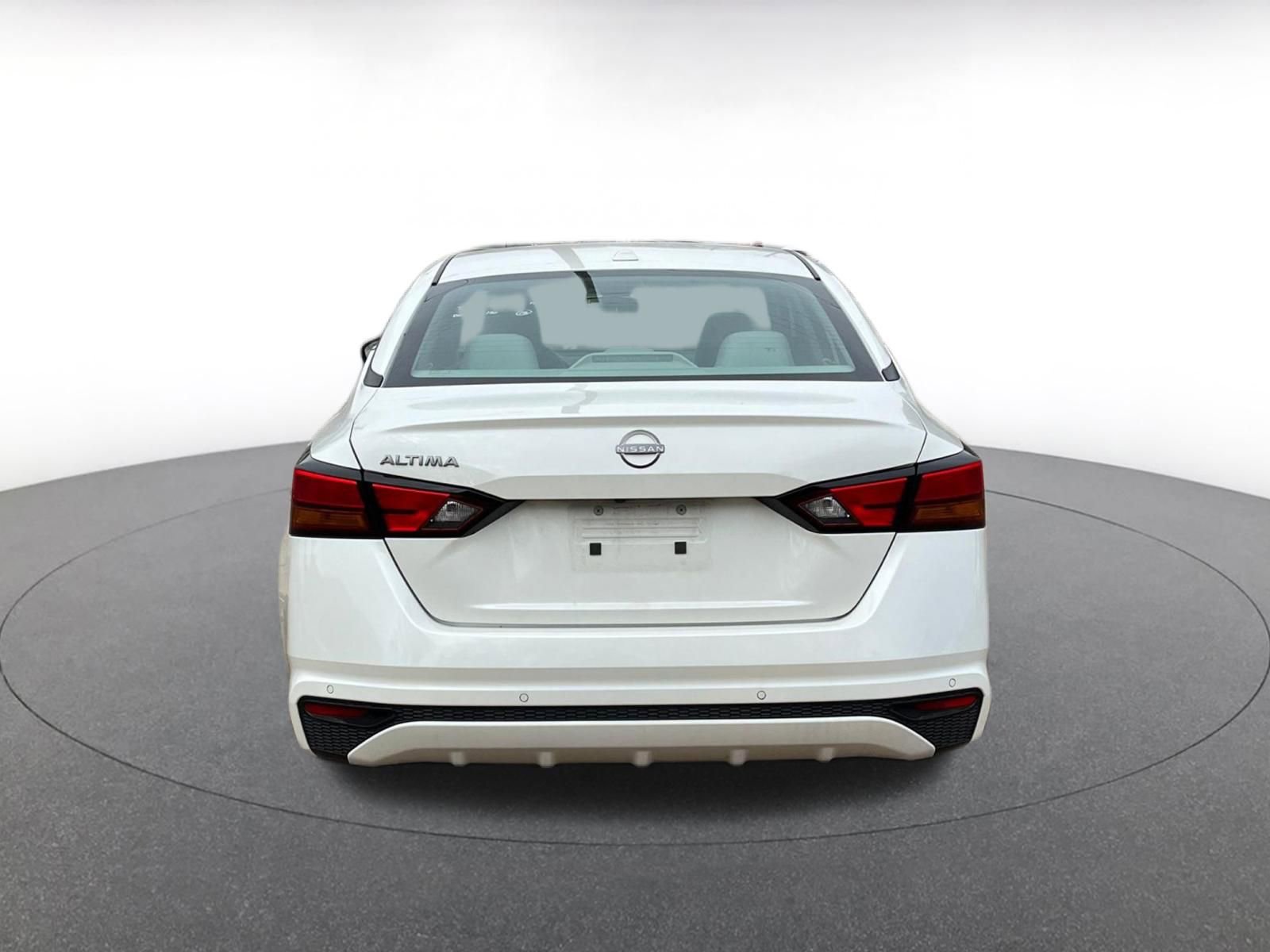 Thumbnail: 2025 Nissan Altima - 12