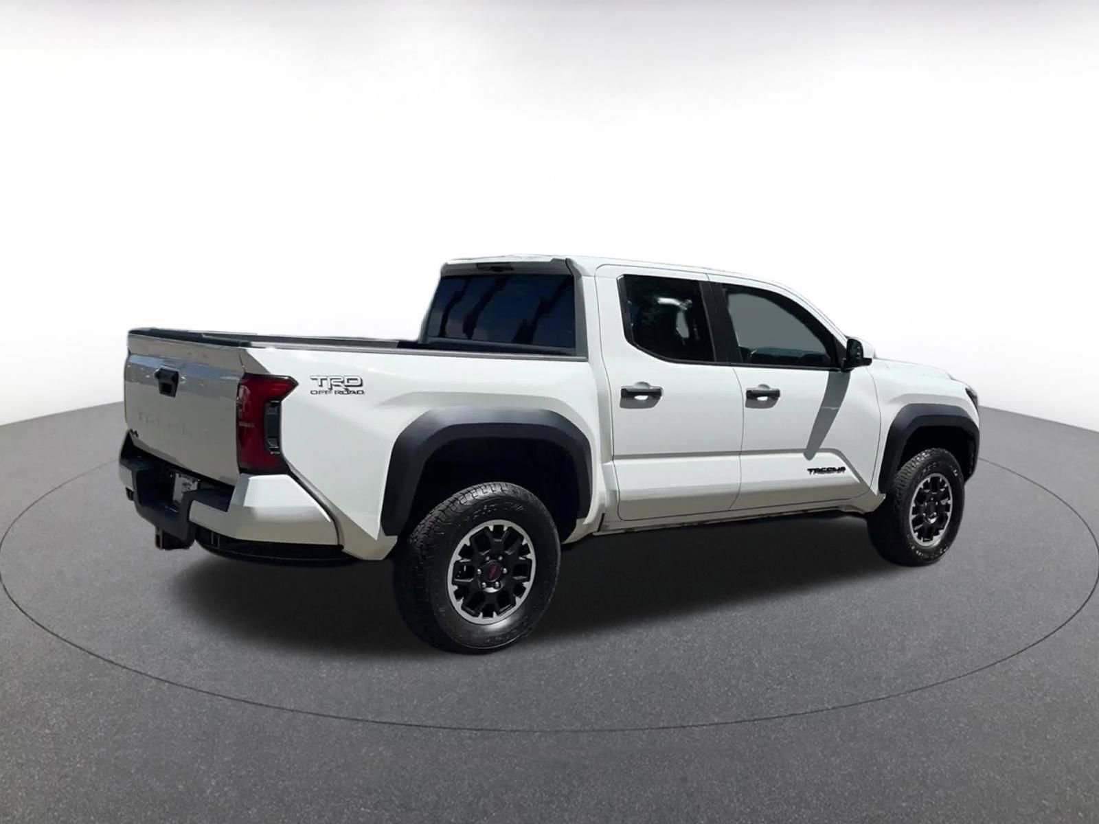 Thumbnail: 2025 Toyota Tacoma - 15