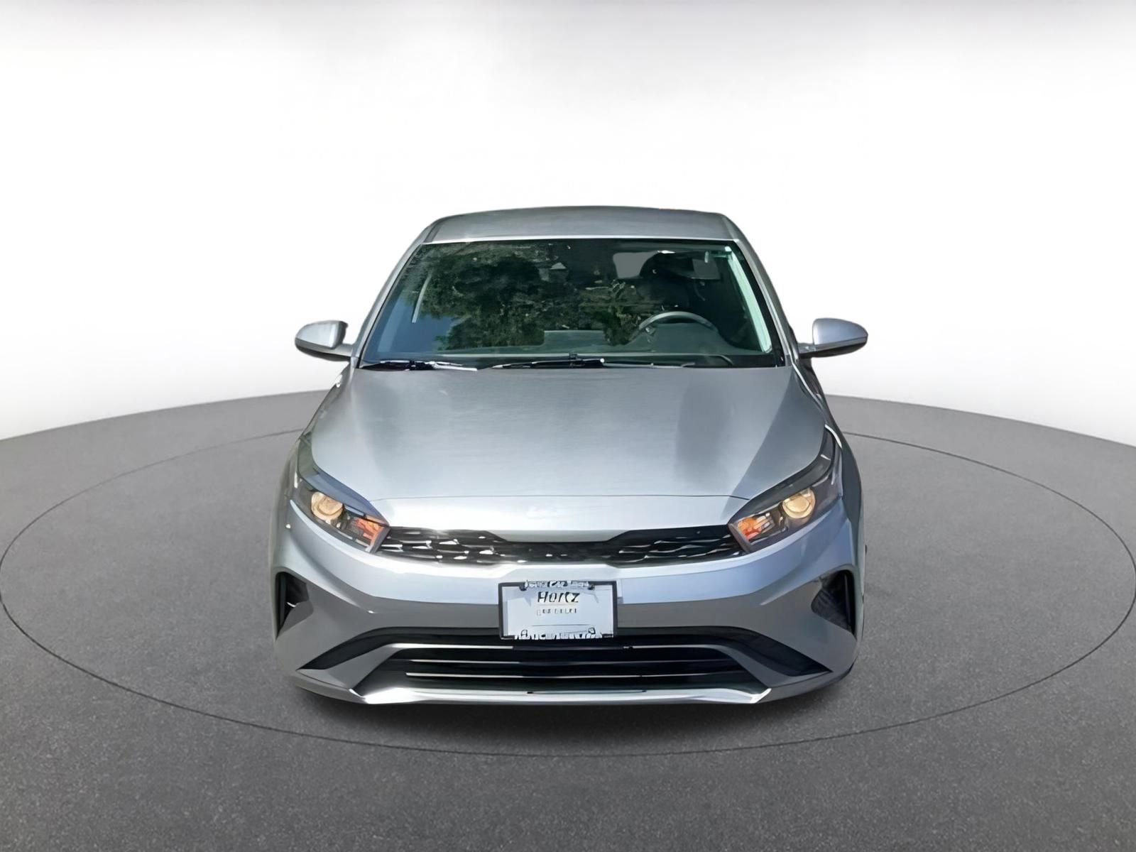 Thumbnail: 2024 Kia Forte - 5