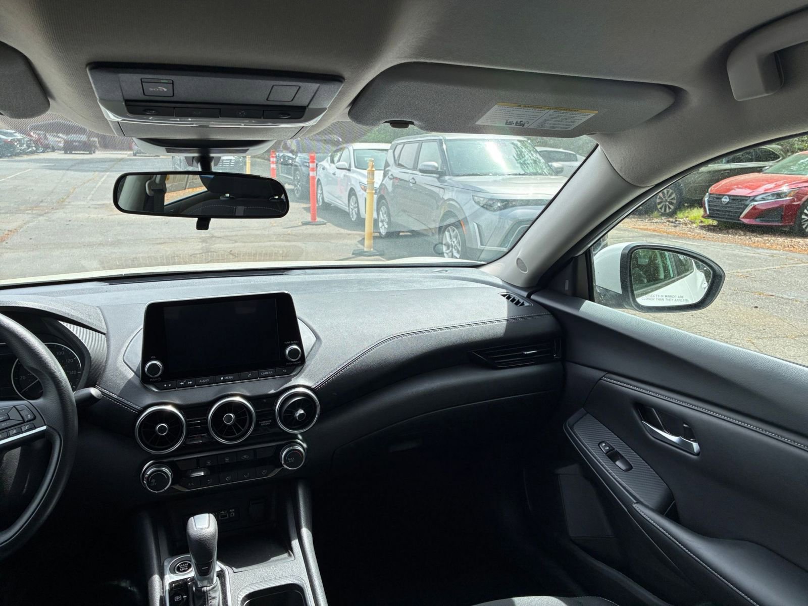 Thumbnail: 2025 Nissan Sentra - 33