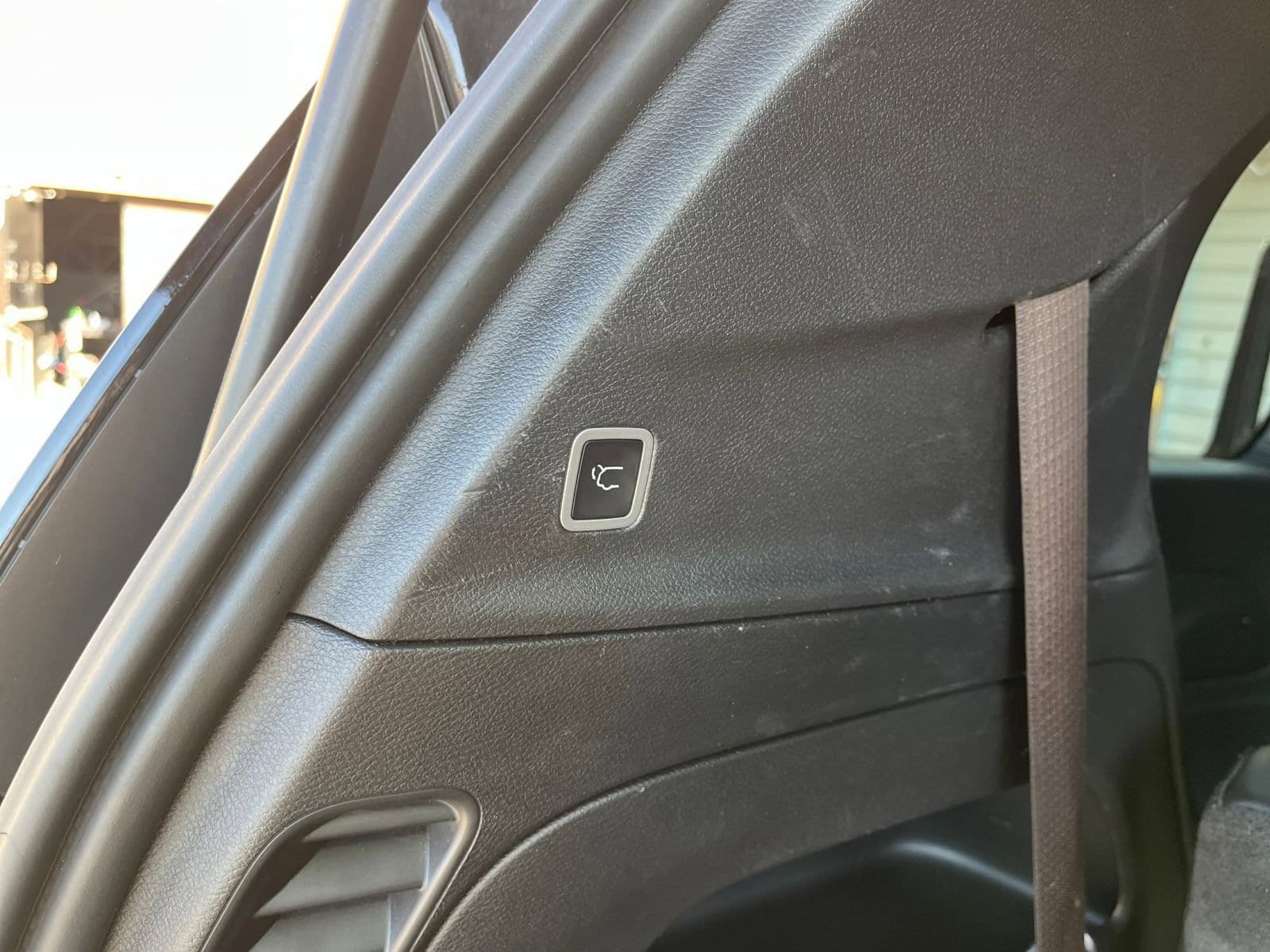 Thumbnail: 2025 Chrysler Pacifica - 23