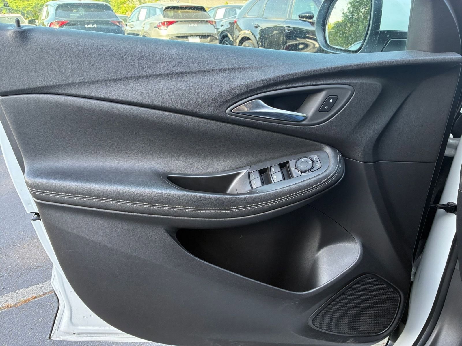 Thumbnail: 2025 Buick Encore GX - 18