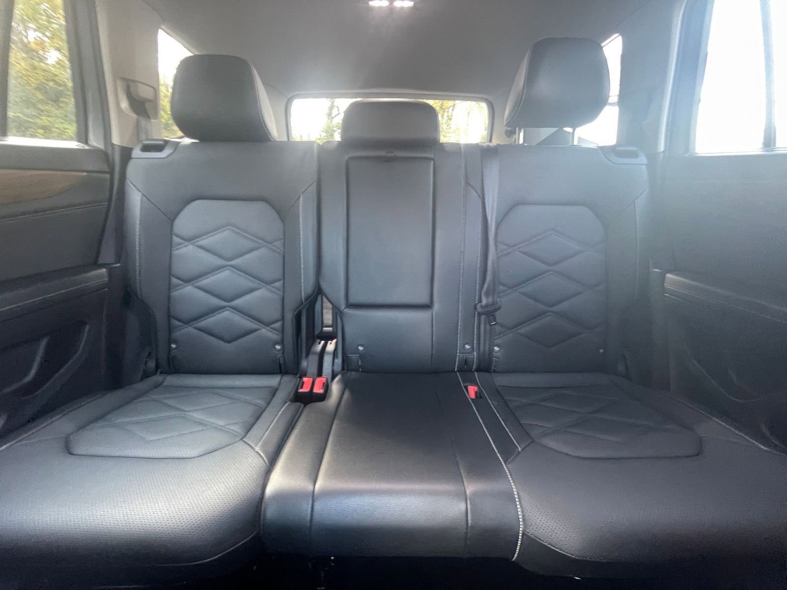 Thumbnail: 2025 Volkswagen Atlas - 34