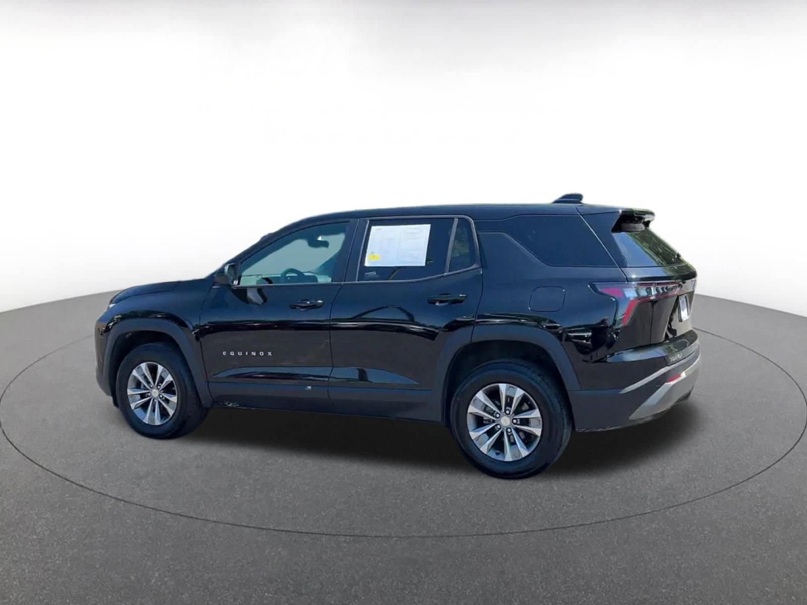 Thumbnail: 2025 Chevrolet Equinox - 10