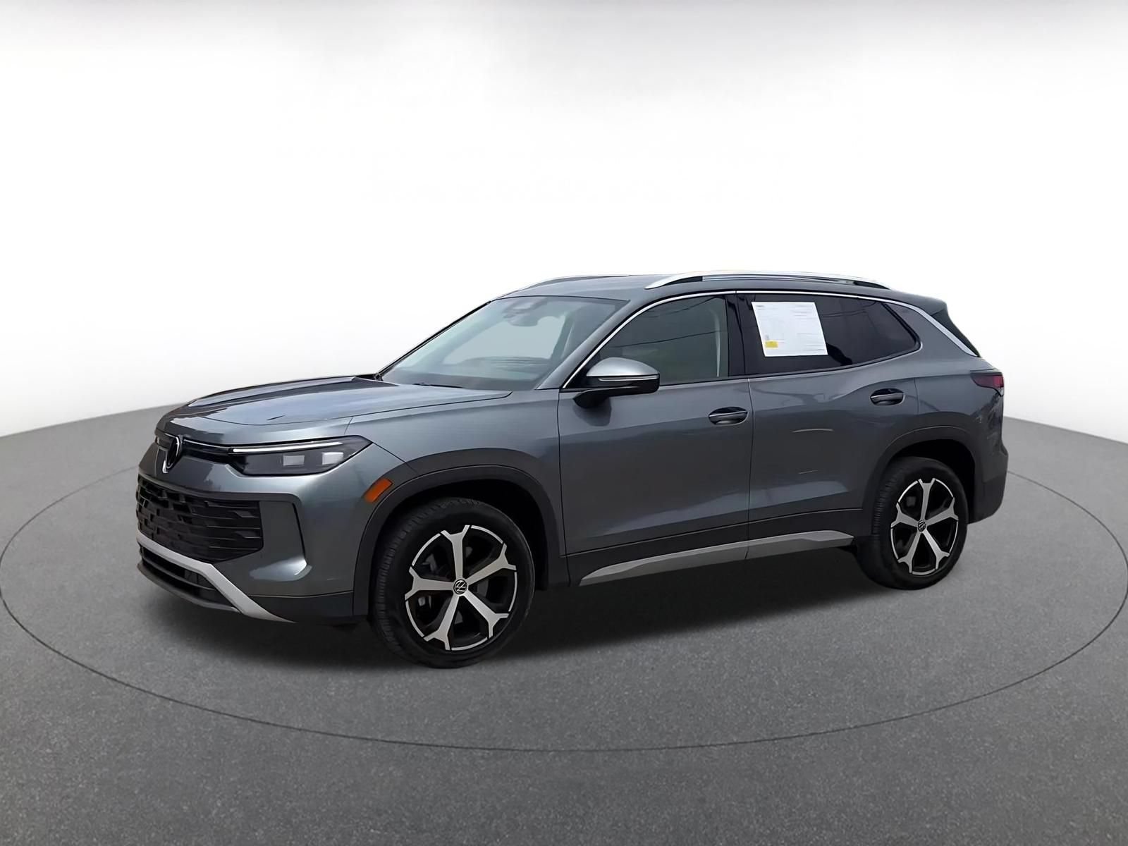Thumbnail: 2026 Volkswagen Tiguan - 8