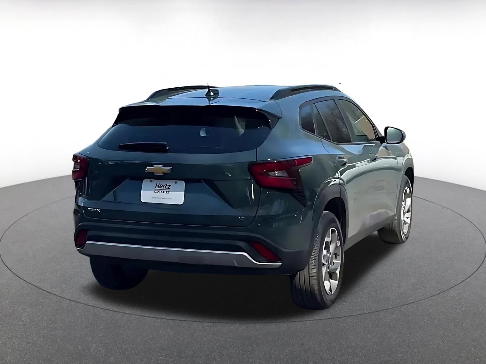 Thumbnail: 2025 Chevrolet Trax - 14