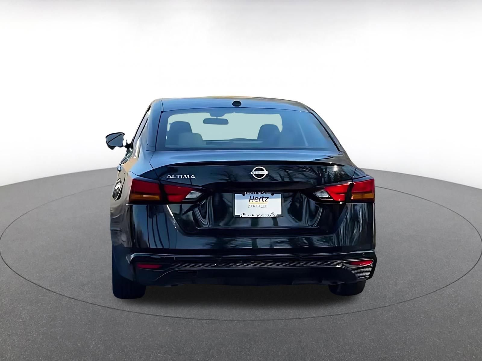 Thumbnail: 2025 Nissan Altima - 12