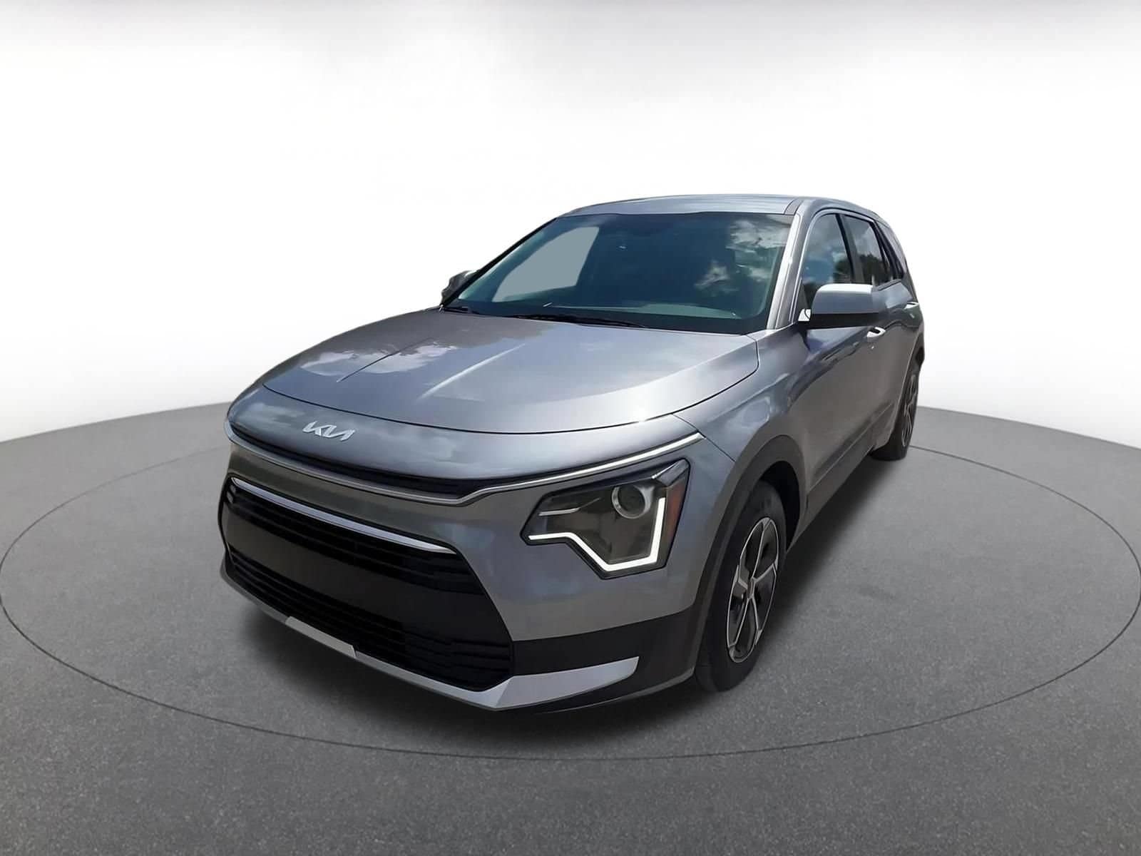 Thumbnail: 2026 Kia Niro - 7