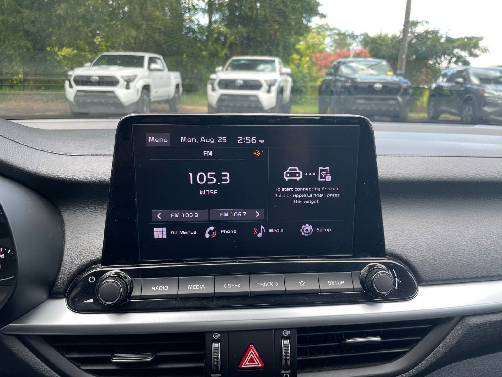 Thumbnail: 2024 Kia Forte - 20