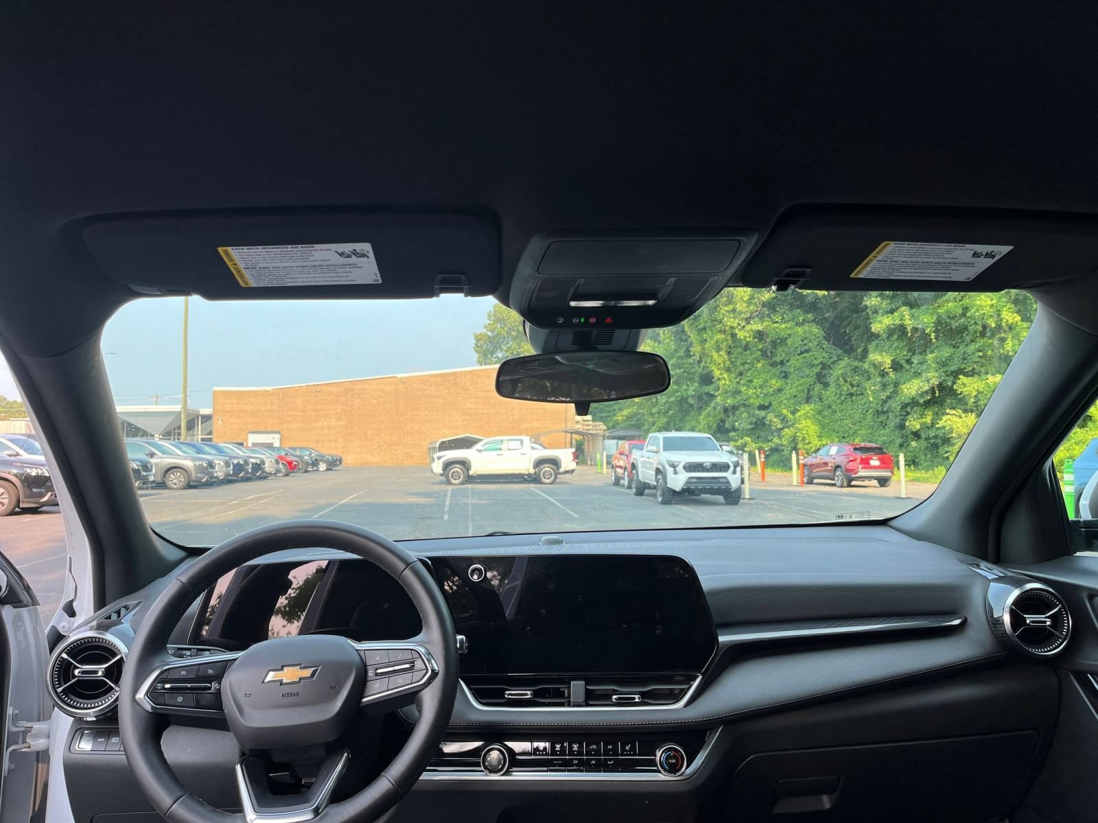 Thumbnail: 2025 Chevrolet Equinox - 34
