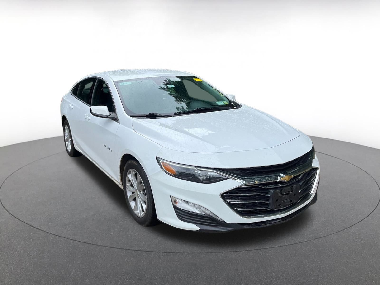 Thumbnail: 2023 Chevrolet Malibu - 1