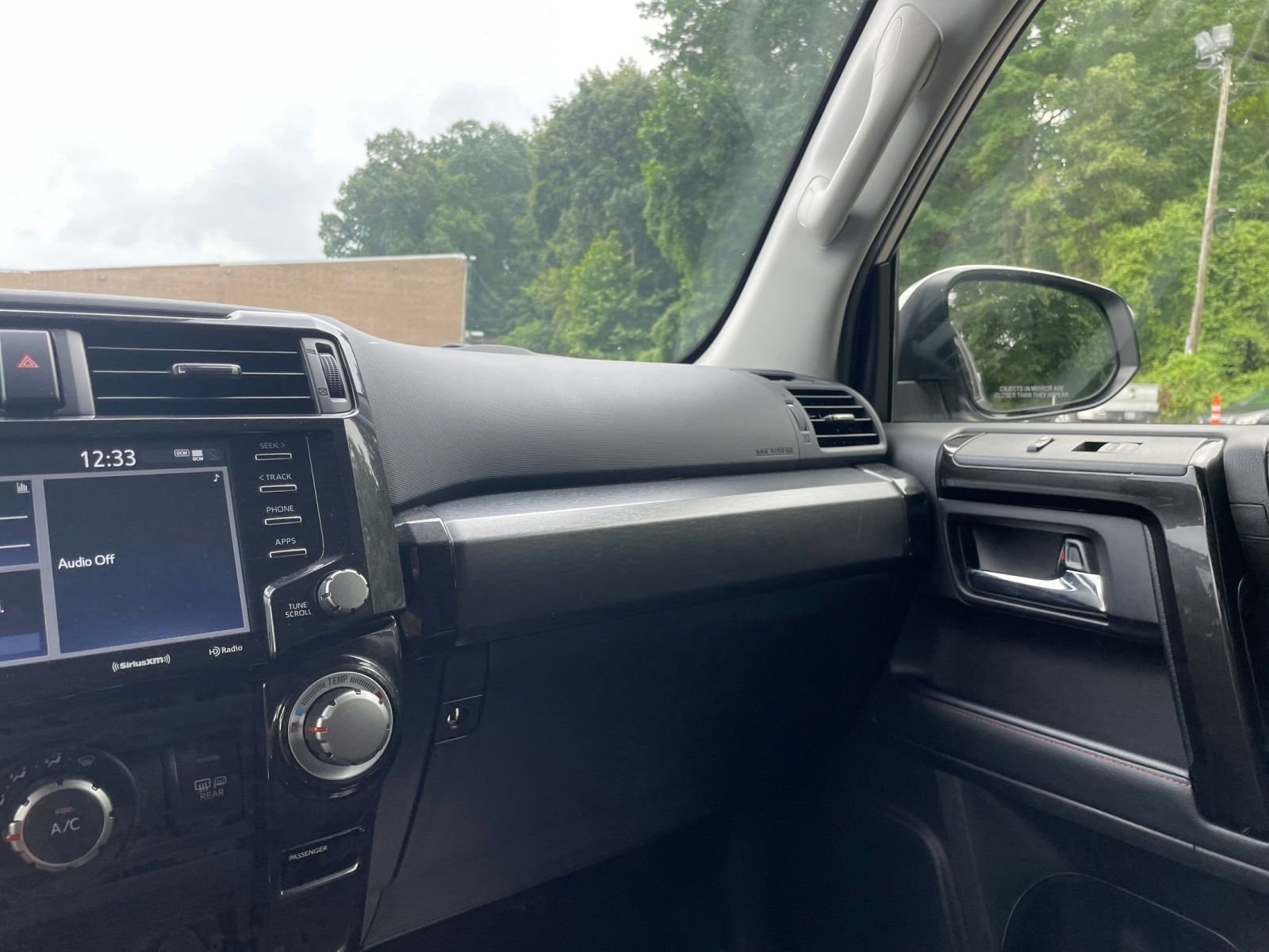 Thumbnail: 2024 Toyota 4Runner - 31