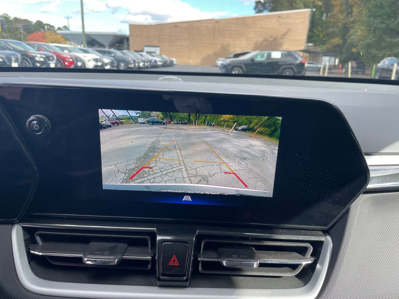 Thumbnail: 2025 Chevrolet TrailBlazer - 17