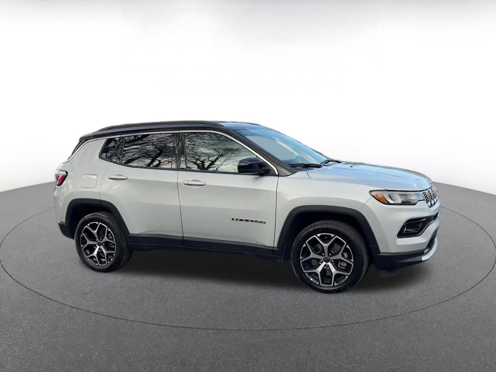 Thumbnail: 2025 Jeep Compass - 2