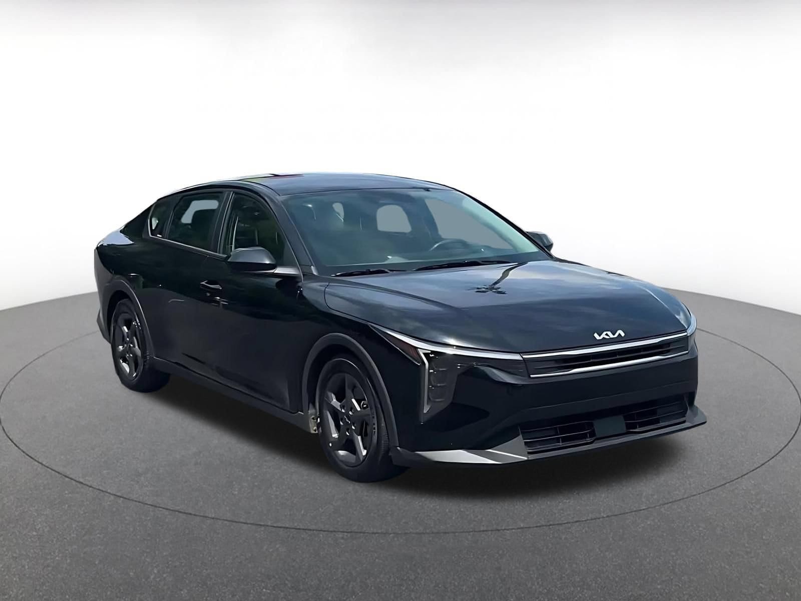 Thumbnail: 2025 Kia K4 - 3